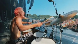 Watch how this drummer went mad while performing on stage 😲🤯 |A must watch | #drummer #drums #crazy
