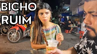 PROVANDO COMIDAS DE RUA NO VIETNÃ - Nômade Digital no Vietnã