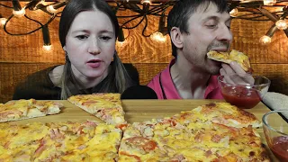 МУКБАНГ ЕДИМ ПИЦЦУ И БОЛТАЕМ О РАЗНОМ | MUKBANG WE EAT PIZZA AND TALK ABOUT DIFFERENT THINGS  #pizza