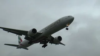 "Planes landing in Gale Force Winds @ BHX"