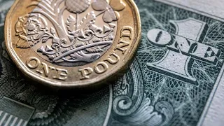 Nomura's Rochester Sees Pound Below Parity by Year End