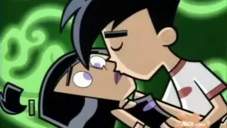 A Danny Phantom Love Story