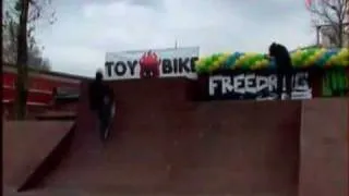 Park BMX Riders in MOSCOW