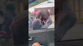 TAK DIBERI UANG Pengamen Pukul Mobil. Satpol PP Tulungagung Buru Pengamen