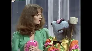 Muppet Songs: Lesley Ann Warren and Marvin Suggs