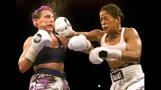 Laila ALI 🇺🇸 vs 🇺🇸 Valerie MAHFOOD [08-11-2002] [Highlights] [📺: Vía Digital 🇪🇸]