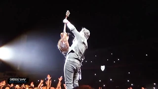 Green Day - Estadio Vélez Sarsfield -  Buenos Aires Argentina 2017 (recital completo multifancam)