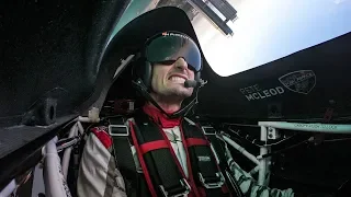 How To: handle the G-force in the Red Bull Air Race
