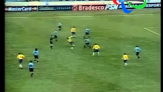 2001,Uruguay derrota a Brasil  1 a 0  Eliminatorias Mundial 2002