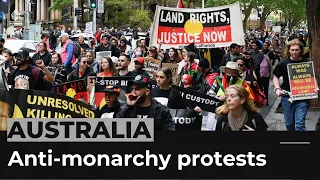 Australia anti-monarchy protesters rally on queen's mourning day