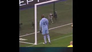 That Balotelli shoulder goal..coldest goal ever in Premier League #football #mancity #premierleague