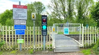 Attenborough Nature Reserve Level Crossing, Nottinghamshire