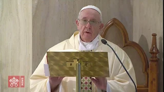 Intenzione per i sacerdoti e i medici, Messa a Santa Marta, 03 maggio 2020, Papa Francesco