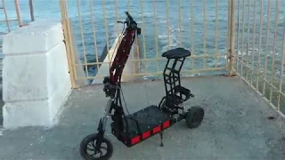 электросамокат из гироскутера. Такой только один.Electric scooter from a gyroscooter.