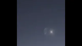 Crazy UFO... Sighting in Dallas, TX sky. Flying alien object