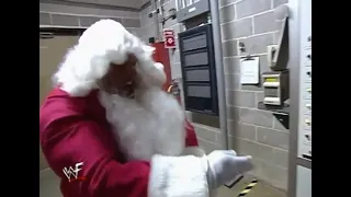 110 Triple H Santa Claus ''christmaS*CK IT'' - RAW 20 December 1999