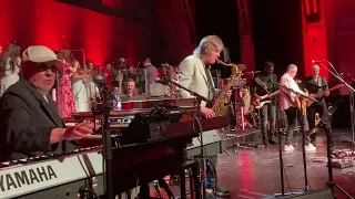 Dire Straits Legacy w. Symphonic Orchestra "Klassik Nuevo" - Money For Nothing [Dire Straits-Cover]