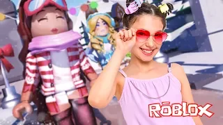 Roblox Roblox - BATALHA DE LOOKS COM A MOMMYS (Fashion Famous) | Luluca Games