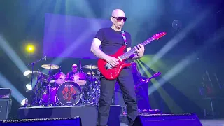 Joe Satriani Satch Boogie live Perpignan France