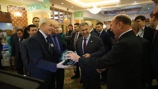 Рустам Минниханов приветствовал участников форума "Деловые партнеры Татарстана"
