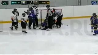Детский хоккей в Казахстане. Драка!