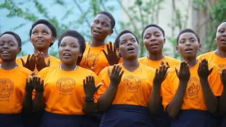 Ai Maama Maria ninkushaba ompwere. official Video By Fr Vincent kaboyi and YFJ