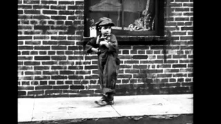 Theme from "The Kid" - Charlie Chaplin - Soundtrack