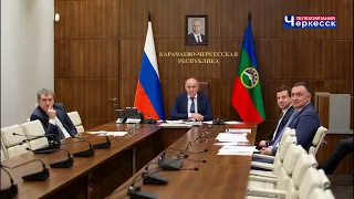 Президент России Владимир Путин провёл в Дербенте совещание по вопросам развития туризма