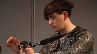 Patrick Wolf - 'Wolf Song' (Live In The NME Office)