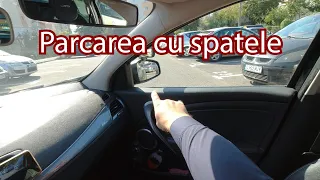 Parcarea cu spatele