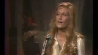 ET TOUS CES REGARDS.      DALIDA