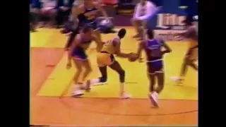 Magic Johnson dunk vs Phoenix Suns (1989)