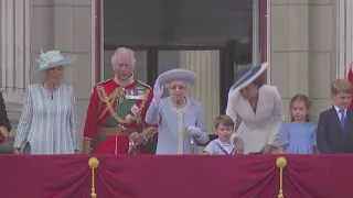 Social media reaction to Queen Elizabeth II's death