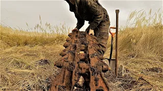 НАГРЯНУЛИ МЕСТНЫЕ БРОСАЕМ НАХОДКУ КОП МЕТАЛЛОЛОМА НАШЛИ МЕСТО И ТУТ ПОЯВИЛИСЬ...