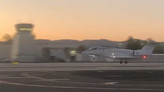 Rare gulfstream g280 landing at Santa Monica airport