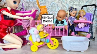 DON'T BE GREEDY! THIS IS A fun family FOR PREGNANT BARBIE AND BABY Katya and Max! Barbie dolls