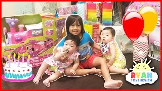 Twin's 1st Birthday Party Surprise Toys Opening Presents