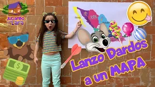 Lanzo dardos a un mapa ¡Y hago todo lo que caiga!