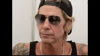 Guns N' Roses  Duff McKagan Discusses Izzy Stradlin's Absence From the Reunion