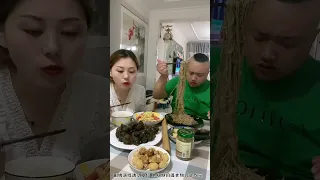 Super Funny video husband and wife eating challenge