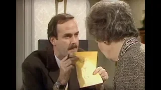 Fawlty Towers: Turn it on!