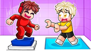 Playing 2 PLAYER TEAMWORK PUZZLES in Roblox!