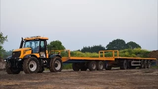 JCB Fastrac 3230 95ft Roadtrain