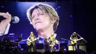 Steven Wilson - Space Oddity (David Bowie) - Hammersmith Apollo 27th Jan 2016