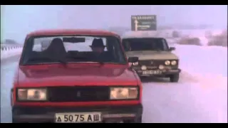 Полуночный блюз (1992) - car chase scene