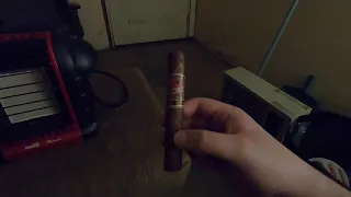 Devil's Weed Habano Robusto review