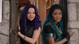 Descendants 3 songs but only the song titles