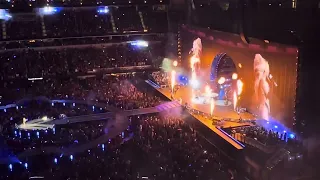 Beyoncé Heated live Los Angeles Renaissance World Tour