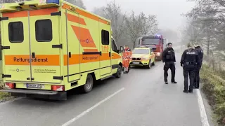 Unfall Pkw gegen Baum Hildburghausen - 26.11.20