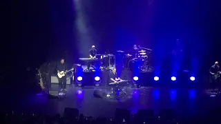 Garou-Crocus City Hall. Концерт в Москве 13.11.2018 - I put a spell on you